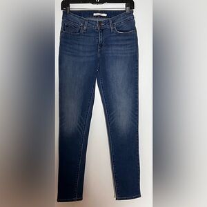 Levi’s 811 Curvy Skinny Jeans